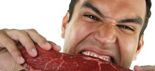 Τρώγοντας έναν άνδρα κρέατος για να αυξήσετε την ισχύ